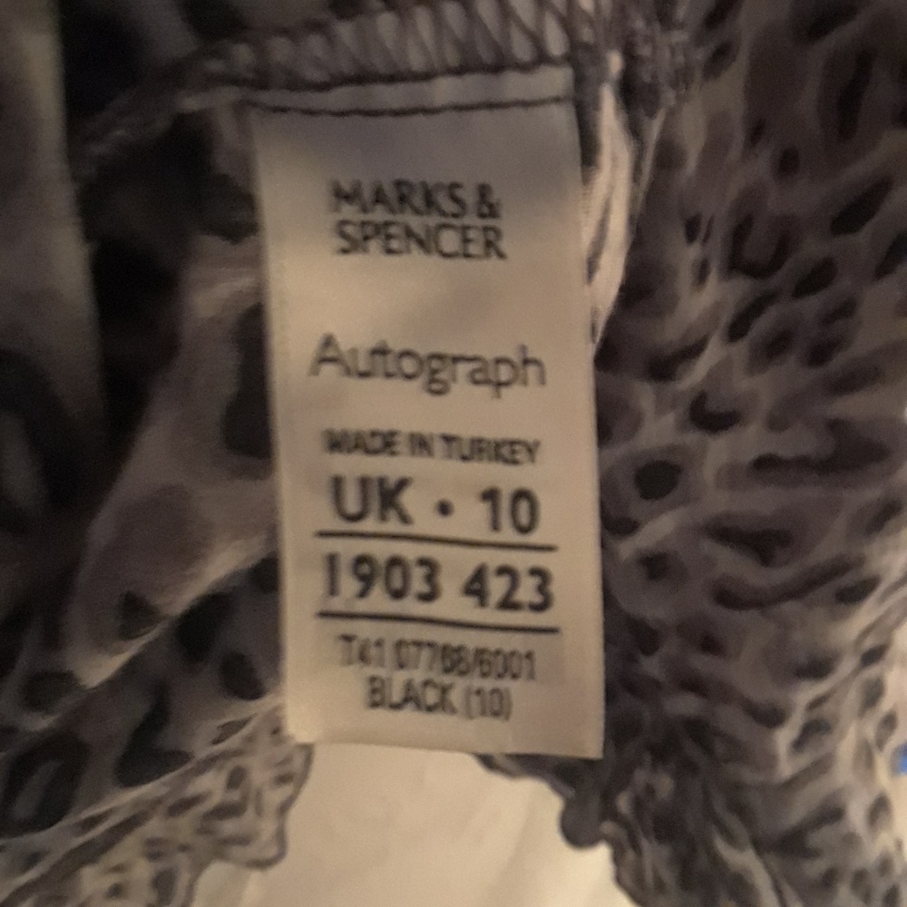 Mark and Spencer Leopard Ruffle Blouse - Picture 7 of 8